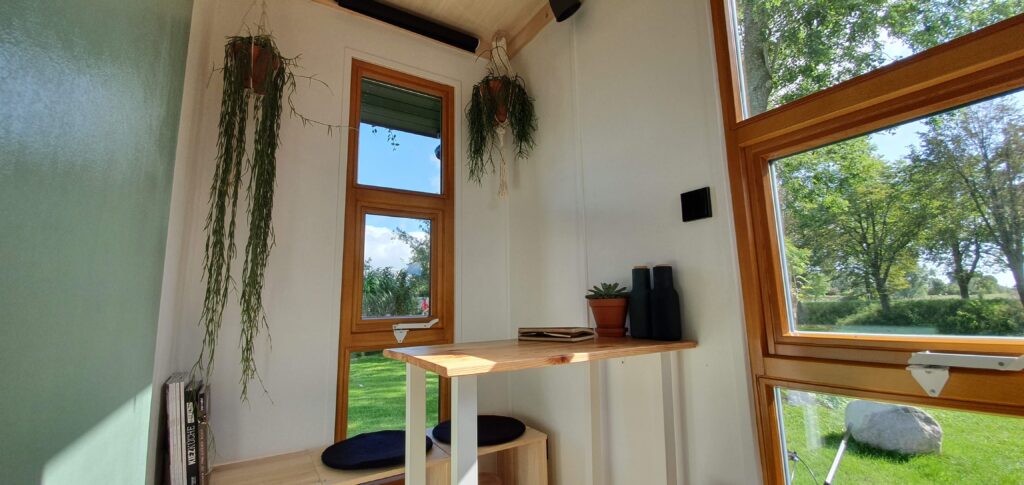Grundriss und Innenraum des Tiny House